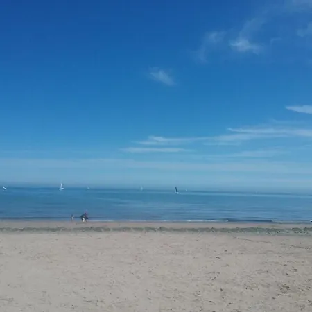 Studio Avenue De La Combattante * Courseulles-sur-Mer